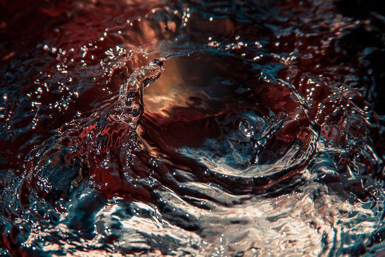 Water splashing